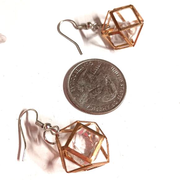 ✨ NWT Handmade 3D Geometric Diamond Shape Dangle Earrings – Unique & Stylish - Picture 3 of 3